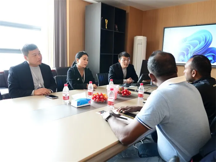 Welcome new Sri Lankan stainless steel customers to visit GNEE Group Company Welcome new Sri Lankan stainless steel customers to visit GNEE Group Company